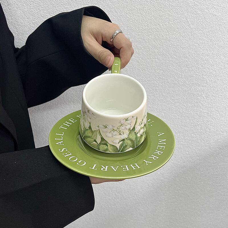 Ensemble tasse et assiette en  - Valley Tea And Coffee avis et prix