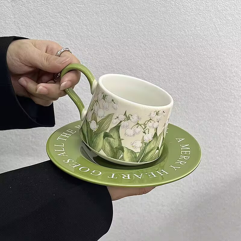 Ensemble tasse et assiette en  - Valley Tea And Coffee avis et prix