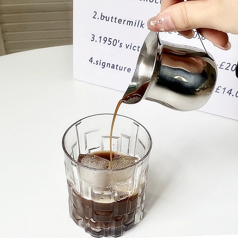 Pichet à café et à lait en aci - Barista Milk Jug avis et prix